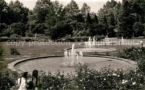 AK / Ansichtskarte Zweibruecken Rosengarten Wasserspiele Kat. Zweibruecken