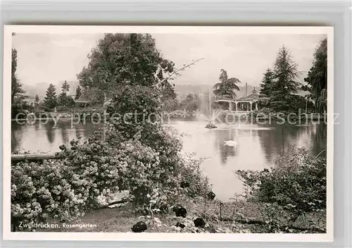 AK / Ansichtskarte Zweibruecken Rosengarten Wasserfontaene Kat. Zweibruecken