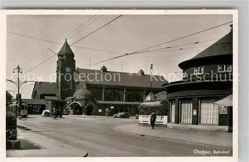 AK / Ansichtskarte Giessen Lahn Bahnhof Kat. Giessen