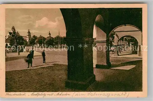 AK / Ansichtskarte Freudenstadt Marktplatz mit Arkaden Kat. Freudenstadt