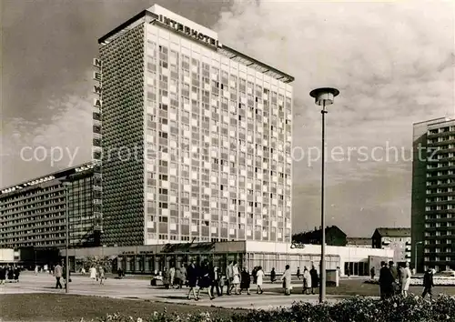 AK / Ansichtskarte Dresden Interhotel Newa  Kat. Dresden Elbe