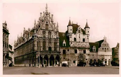 AK / Ansichtskarte Mechelen Malines Hotel de Ville et Vieilles Halles aux Draps Kat. 