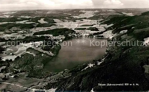 AK / Ansichtskarte Titisee Fliegeraufnahme Panorama Kat. Titisee Neustadt