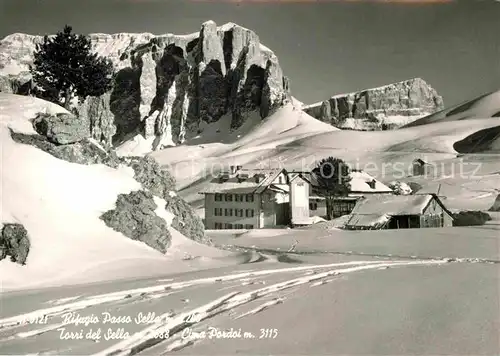 AK / Ansichtskarte Passo Sella Rifugio Torri del Sella Cima Pordoi Kat. Italien