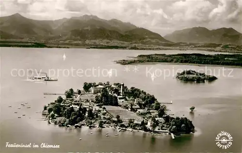 AK / Ansichtskarte Fraueninsel Chiemsee Kloster Frauenchiemsee Alpenblick Fliegeraufnahme Kat. Chiemsee