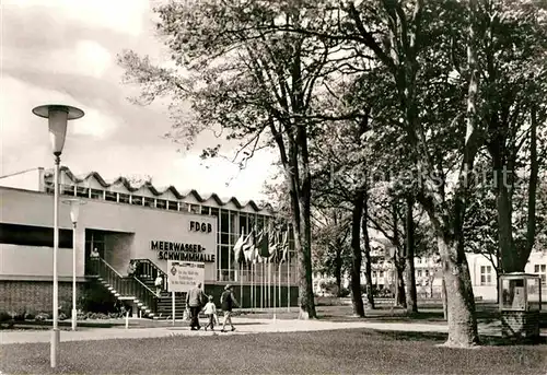 AK / Ansichtskarte Kuehlungsborn Ostseebad FDGB Meerwasserschwimmhalle Kat. Kuehlungsborn