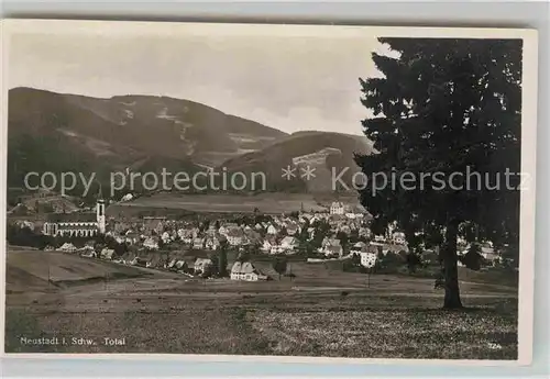 AK / Ansichtskarte Neustadt Schwarzwald Panorama Kirche