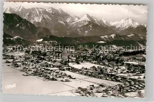 AK / Ansichtskarte Fuessen Allgaeu Panorama mit Tiroler Bergen Kat. Fuessen