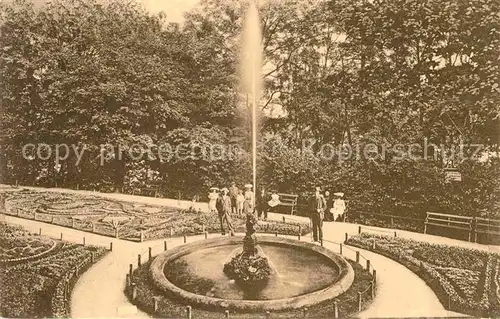 AK / Ansichtskarte Hof Saale Parkpartie Brunnen Kat. Hof