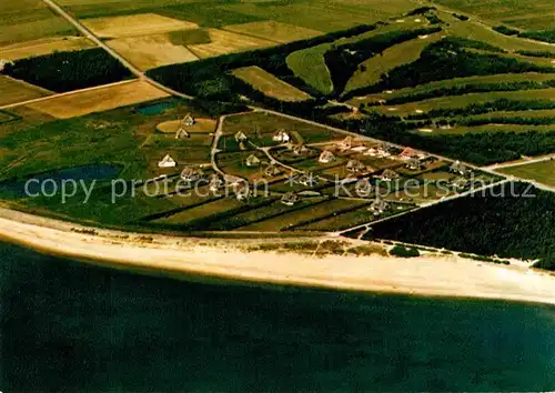 AK / Ansichtskarte Nieblum Fliegeraufnahme Golfplatz Golfclub  Kat. Nieblum Insel Foehr