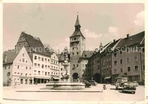 AK / Ansichtskarte Landsberg Lech Brunnen Tor Kat. Landsberg am Lech