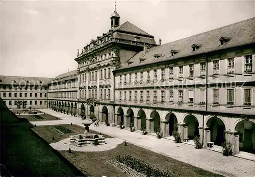 AK / Ansichtskarte Wuerzburg Juliusspital Innenhof Kat. Wuerzburg