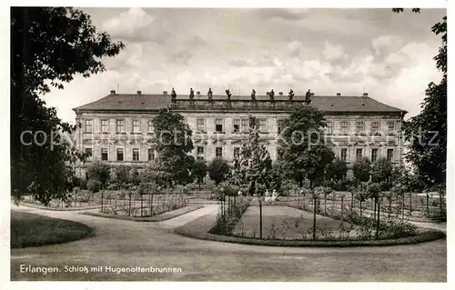 AK / Ansichtskarte Erlangen Schloss Hugenottenbrunnen  Kat. Erlangen