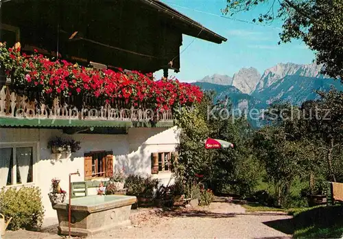 AK / Ansichtskarte Kiefersfelden Breitenau Ledererhof mit Kaisergebirge Kat. Kiefersfelden