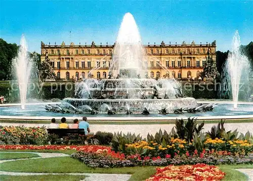 AK / Ansichtskarte Herrenchiemsee Prunkschloss mit Brunnen Kat. Chiemsee