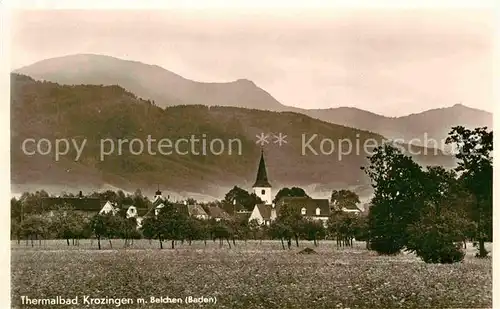 AK / Ansichtskarte Bad Krozingen Ortsansicht Thermalbad mit Kirche Blick zum Belchen Schwarzwald Kat. Bad Krozingen