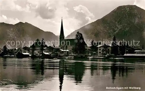 AK / Ansichtskarte Rottach Egern Tegernsee mit Kirche und Wallberg