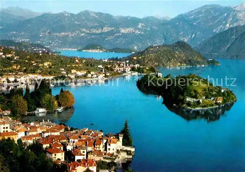 AK / Ansichtskarte Sala Comacina Fliegeraufnahme Lago di Como Kat. Como Lago di Como