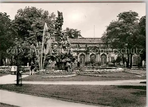 AK / Ansichtskarte Erlangen Orangerie Hugenottenbrunnen  Kat. Erlangen