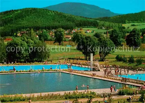 AK / Ansichtskarte Zwiesel Niederbayern Schwimmbad Grosser Falkenstein Kat. Zwiesel