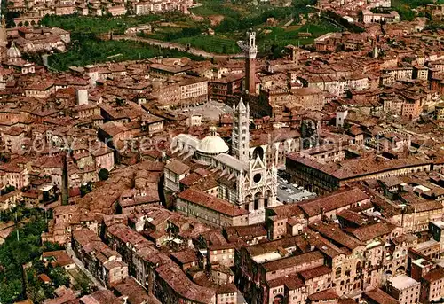 AK / Ansichtskarte Siena Fliegeraufnahme Dom Volkspalast Kat. Siena