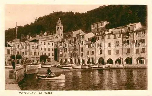 AK / Ansichtskarte Portofino Liguria Piazza Hafen Kat. Portofino