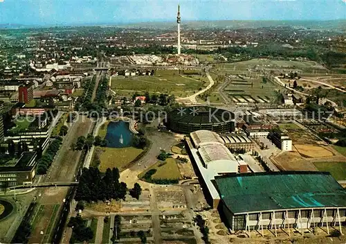 AK / Ansichtskarte Dortmund Westfalenpark Florianturm Westfallenhalle Fliegeraufnahme Kat. Dortmund