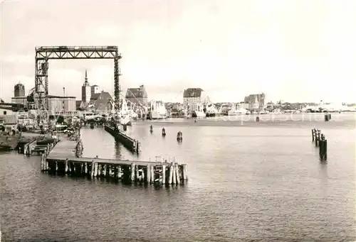 AK / Ansichtskarte Stralsund Mecklenburg Vorpommern Blick von der Ruegendammbruecke  Kat. Stralsund