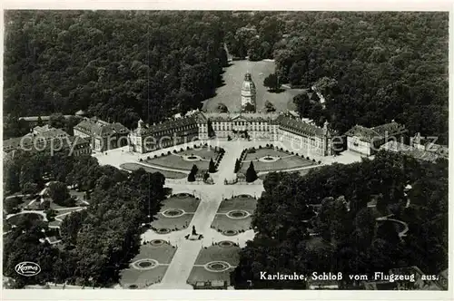 AK / Ansichtskarte Karlsruhe Baden Schloss Fliegeraufnahme