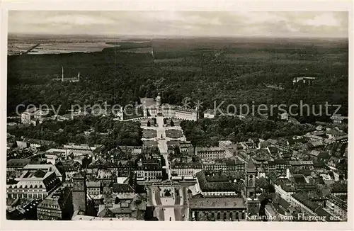 AK / Ansichtskarte Karlsruhe Baden Fliegeraufnahme Schloss