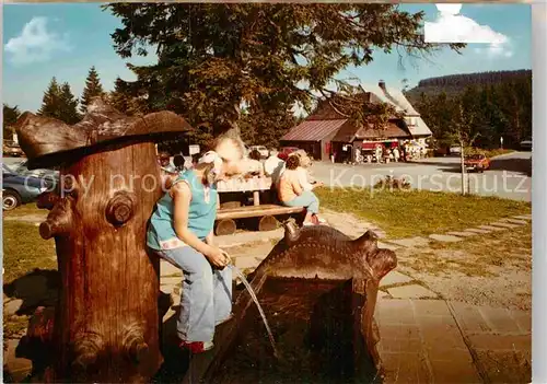 AK / Ansichtskarte Unterstmatt Brunnen Maedchen  Kat. Sasbach