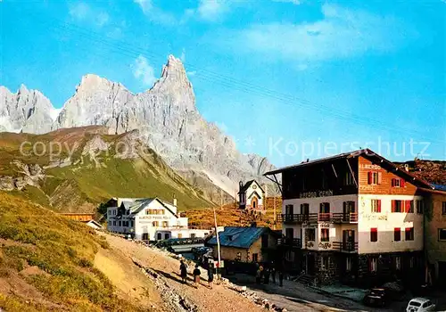 AK / Ansichtskarte Dolomiten Passo Rolle Kat. Italien