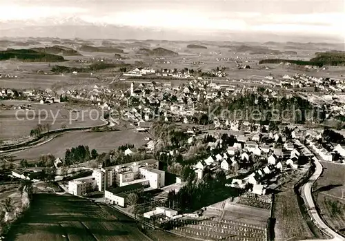 AK / Ansichtskarte Wangen Allgaeu Fliegeraufnahme Bodensee Schweizer Alpen Kat. Wangen im Allgaeu