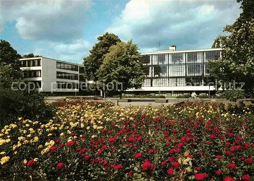 AK / Ansichtskarte Dessau Rosslau Bauhaus mit Bauhausplatz Kat. Dessau Rosslau