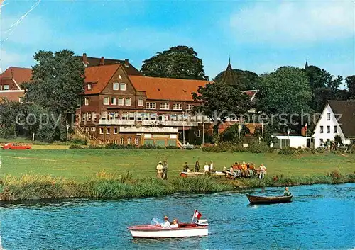 AK / Ansichtskarte Schwabstedt Hotel Zur Treene Bootfahren Kat. Schwabstedt