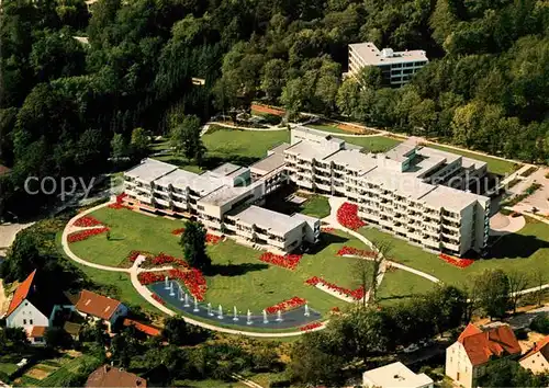 AK / Ansichtskarte Bad Lippspringe Karl Hansen Klinik Sanatorium Quellenpark Fliegeraufnahme Kat. Bad Lippspringe