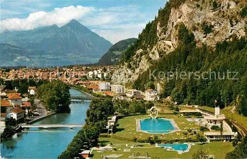 AK / Ansichtskarte Interlaken BE Strandbad mit Niesen Kat. Interlaken