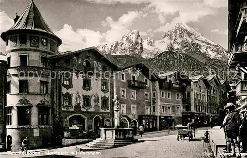 AK / Ansichtskarte Berchtesgaden Marktplatz Brunnen Watzmann Alpen Kat. Berchtesgaden