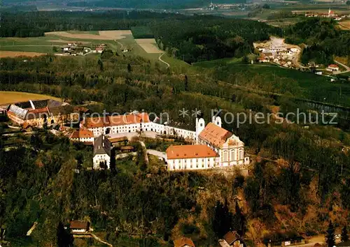 AK / Ansichtskarte Altenmarkt Alz Stiftskirche Baumburg Fliegeraufnahme Kat. Altenmarkt a.d.Alz