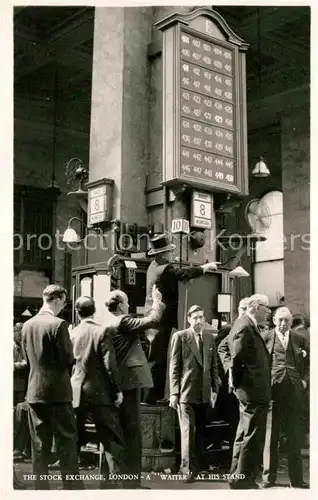 AK / Ansichtskarte London The Stock Exchange a "Waiter" at his stand Boerse Kat. City of London