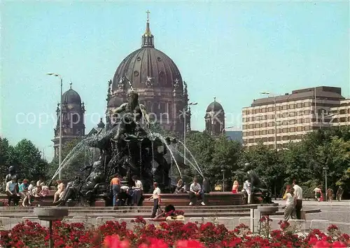 AK / Ansichtskarte Berlin Neptunbrunnen Berliner Dom Kat. Berlin