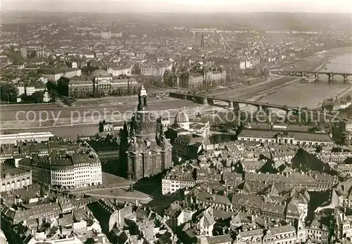 AK / Ansichtskarte Dresden Neumarkt Frauenkirche  Kat. Dresden Elbe