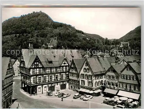 AK / Ansichtskarte Urach Bad Marktplatz mit Rathaus Kat. Bad Urach