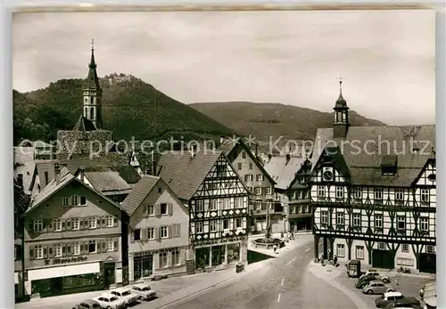 AK / Ansichtskarte Bad Urach Marktplatz Ruine Hohenurach  Kat. Bad Urach