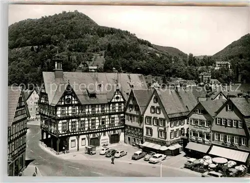 AK / Ansichtskarte Urach Bad Marktplatz Rathaus Kat. Bad Urach