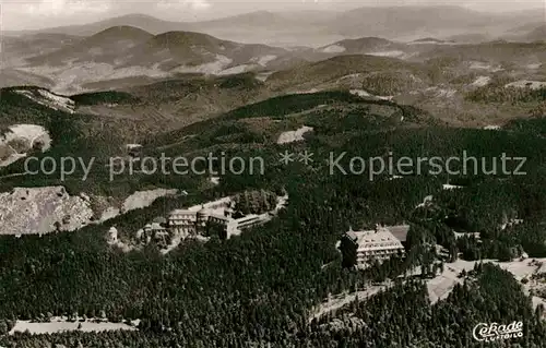 AK / Ansichtskarte Baden Baden Kurhaus Buehlerhoehe mit Schloss und Sanatorium Fliegeraufnahme Kat. Baden Baden