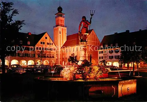 AK / Ansichtskarte Freudenstadt Marktplatz Rathaus Neptunbrunnen Kat. Freudenstadt