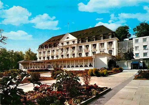 AK / Ansichtskarte Travemuende Ostseebad Kurhaus Hotel Kat. Luebeck