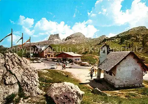 AK / Ansichtskarte Dolomiti Passo Falzarego Averau Kat. Italien