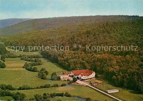 AK / Ansichtskarte Winden Restaurant Gutsgaststaette und Hotel Fliegeraufnahme